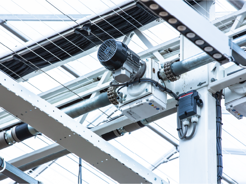 Greenhouse-Thermal-Screen-Systems-5