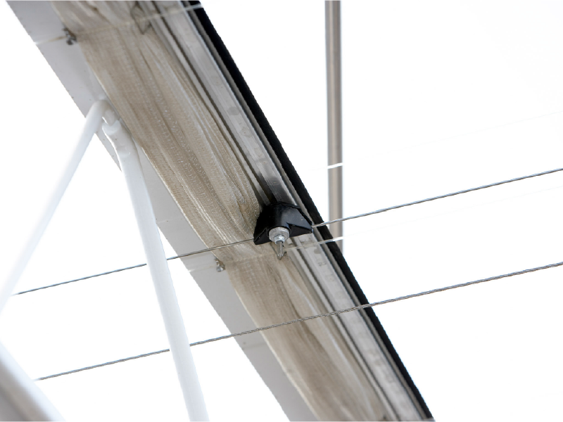 Greenhouse-Thermal-Screen-Systems-6